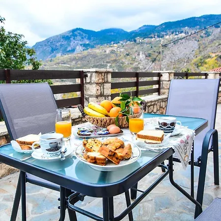 στροφυλιά 3* Κάτω Τρίκαλα Κορινθίας