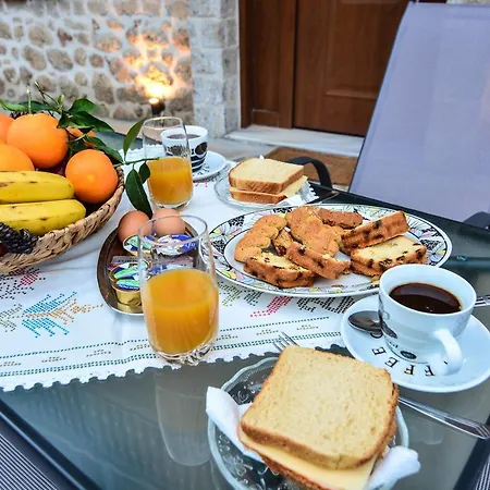 στροφυλιά Κάτω Τρίκαλα Κορινθίας